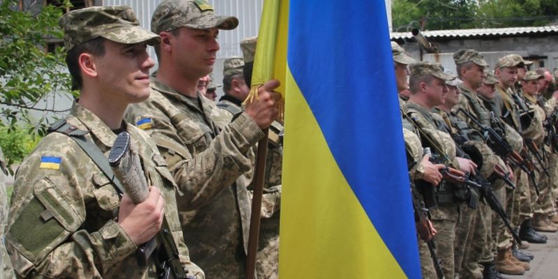 Avdiivka industrial zone defenders receive service medals.