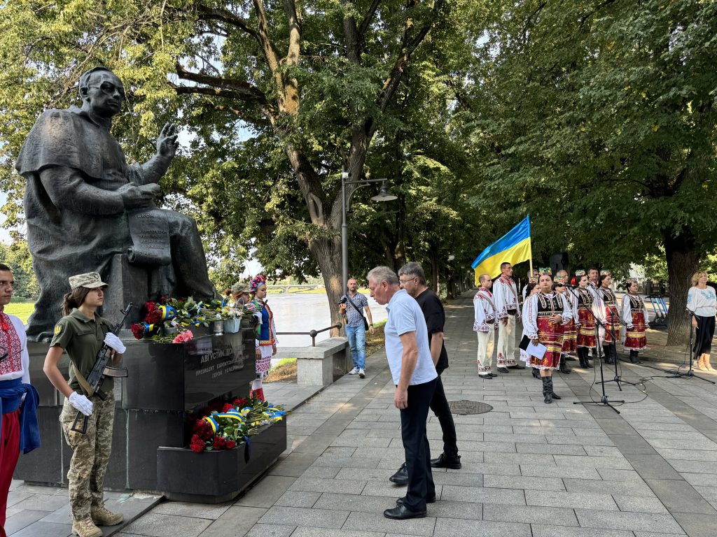 В Ужгороді відзначили День Української Державності (ФОТО, ВІДЕО)