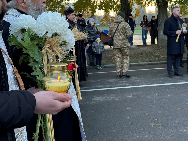 «Свіча пам’яті»: В Ужгороді вшанували пам’ять жертв Голодоморів