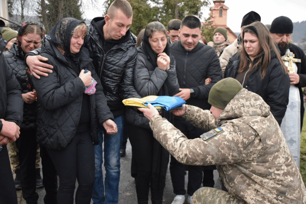 На Закарпатті попрощалися з полеглим прикордонником Іваном Довганичем