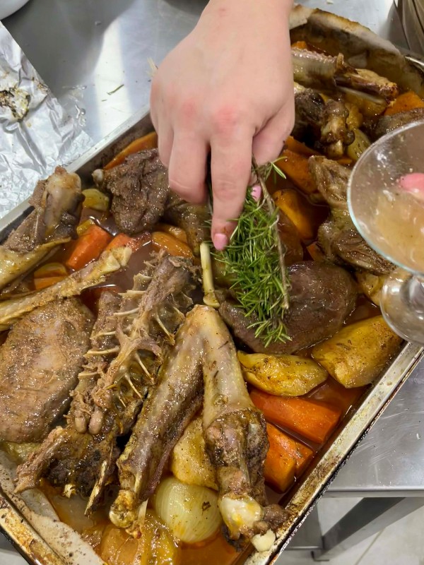 У Великій Доброні знову ожили традиції: готували, дегустували та святкували в межах проєкту «Смаки і Традиції»