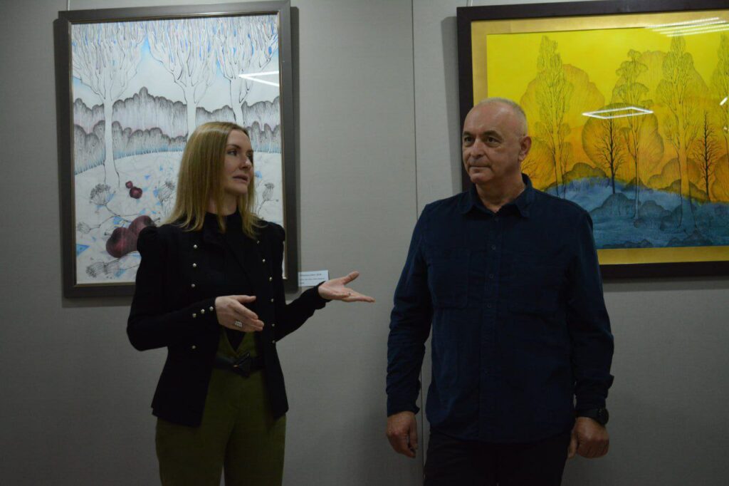 У Хусті відкрилася виставка талановитої художниці Марії Ковач-Довганич