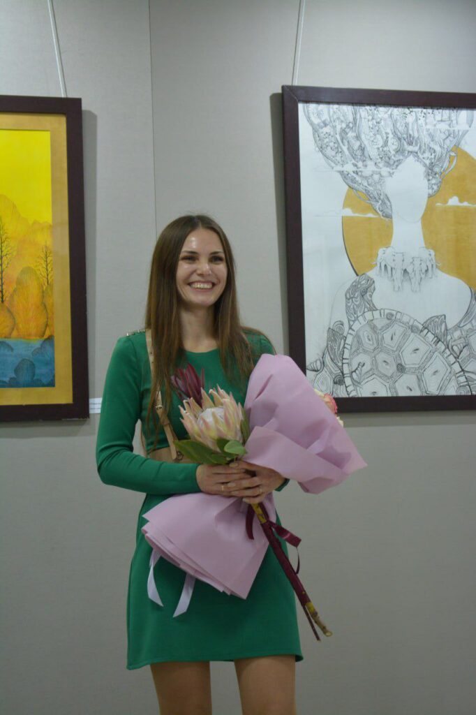 У Хусті відкрилася виставка талановитої художниці Марії Ковач-Довганич