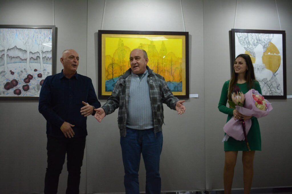 У Хусті відкрилася виставка талановитої художниці Марії Ковач-Довганич