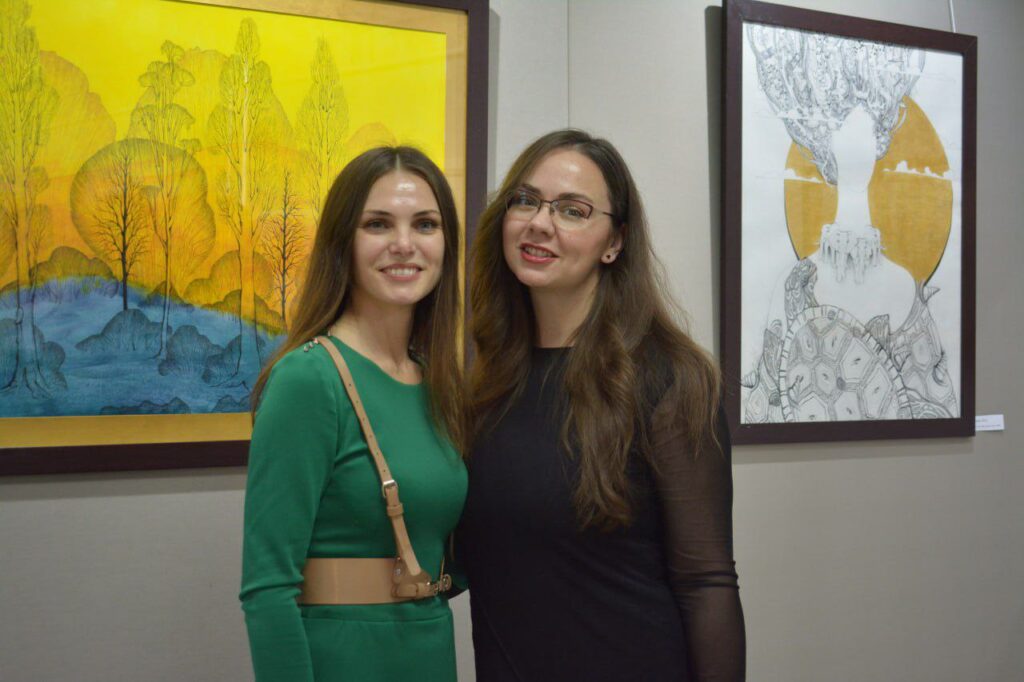 У Хусті відкрилася виставка талановитої художниці Марії Ковач-Довганич