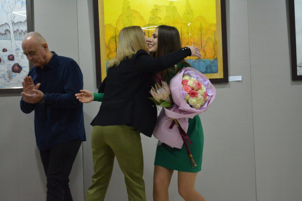 У Хусті відкрилася виставка талановитої художниці Марії Ковач-Довганич