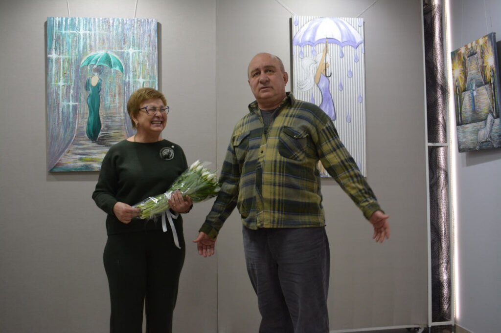 Мисткиня з Виноградова відкрила у Хусті першу персональну виставку