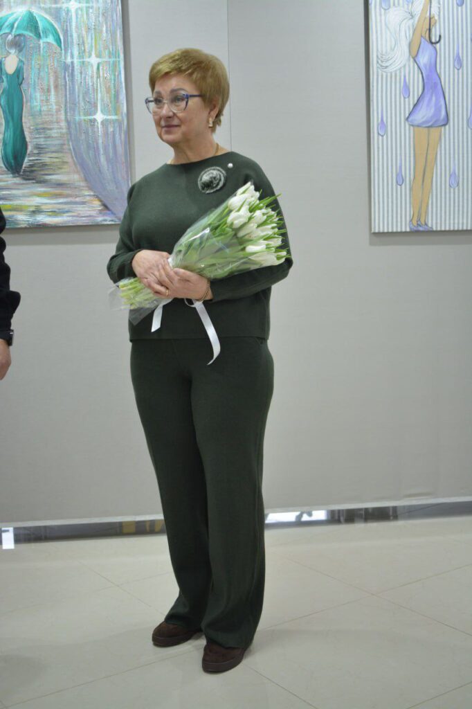 Мисткиня з Виноградова відкрила у Хусті першу персональну виставку